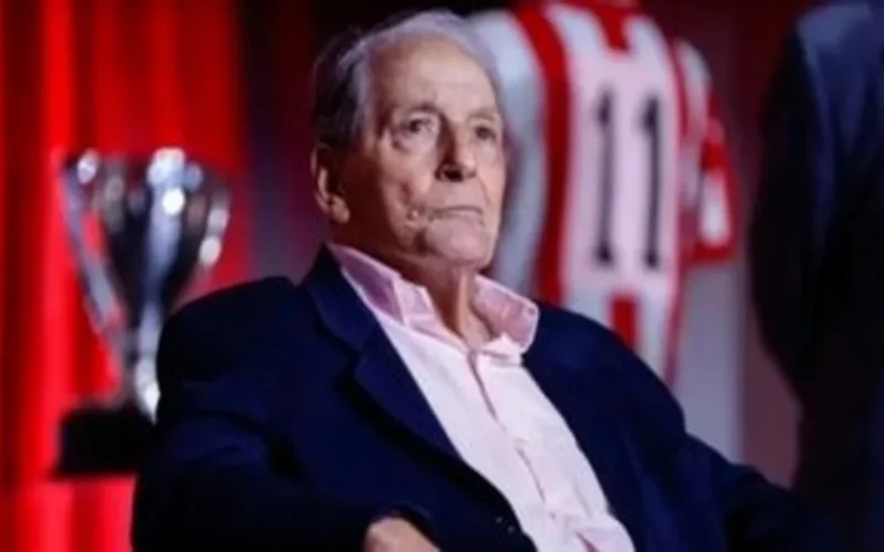 أتلتيكو مدريد يفقد إنريكي كولار أسطورته بعمر 91 عاماً